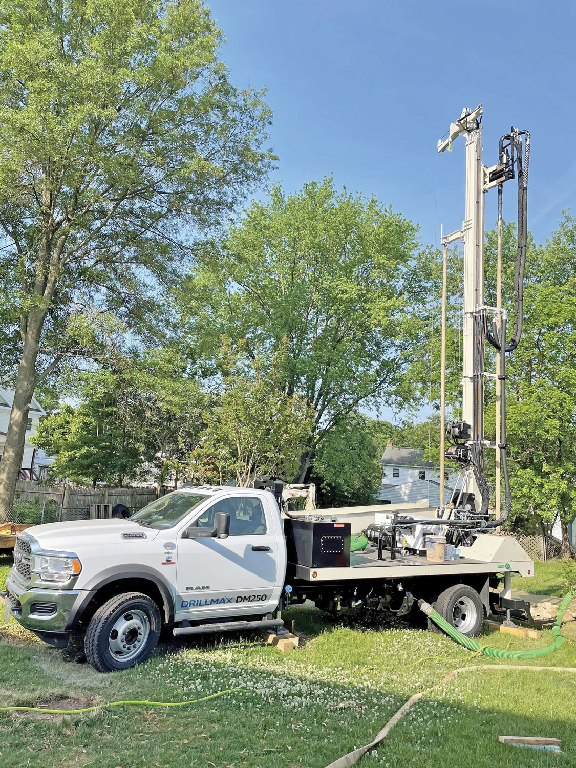 Purchased for its mud rotary capabilities, the DM250 performs air rotary drilling rock wells in palm-sized cobbles using an auxiliary air compressor for the air rotary drilling.